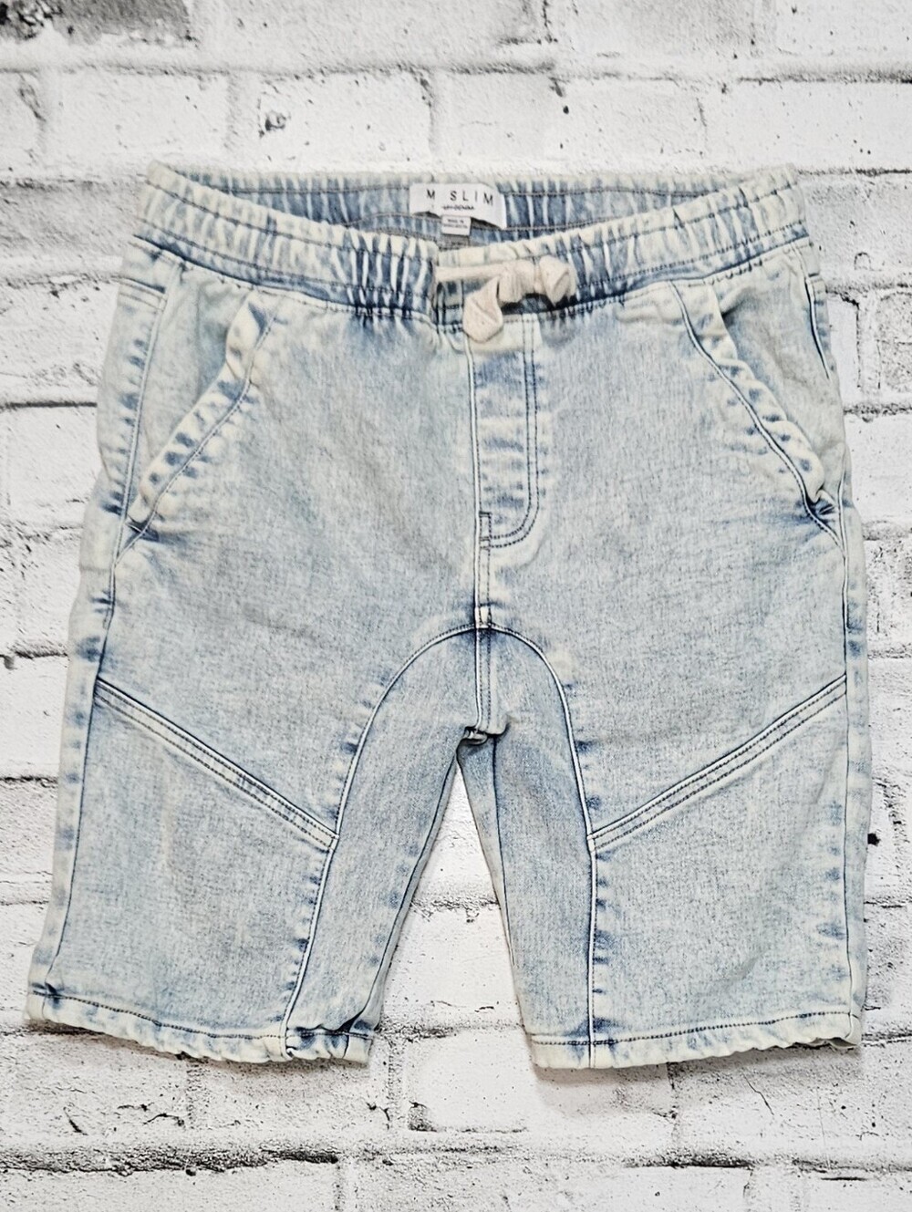 H&M Slim Knit Denim Jogger Shorts Light Wash Drawstring Size Medium